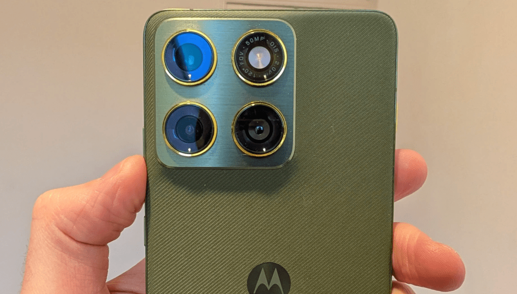 Motorola Edge 70